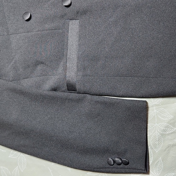 Noir Formal Jacket - Picture 5 of 13